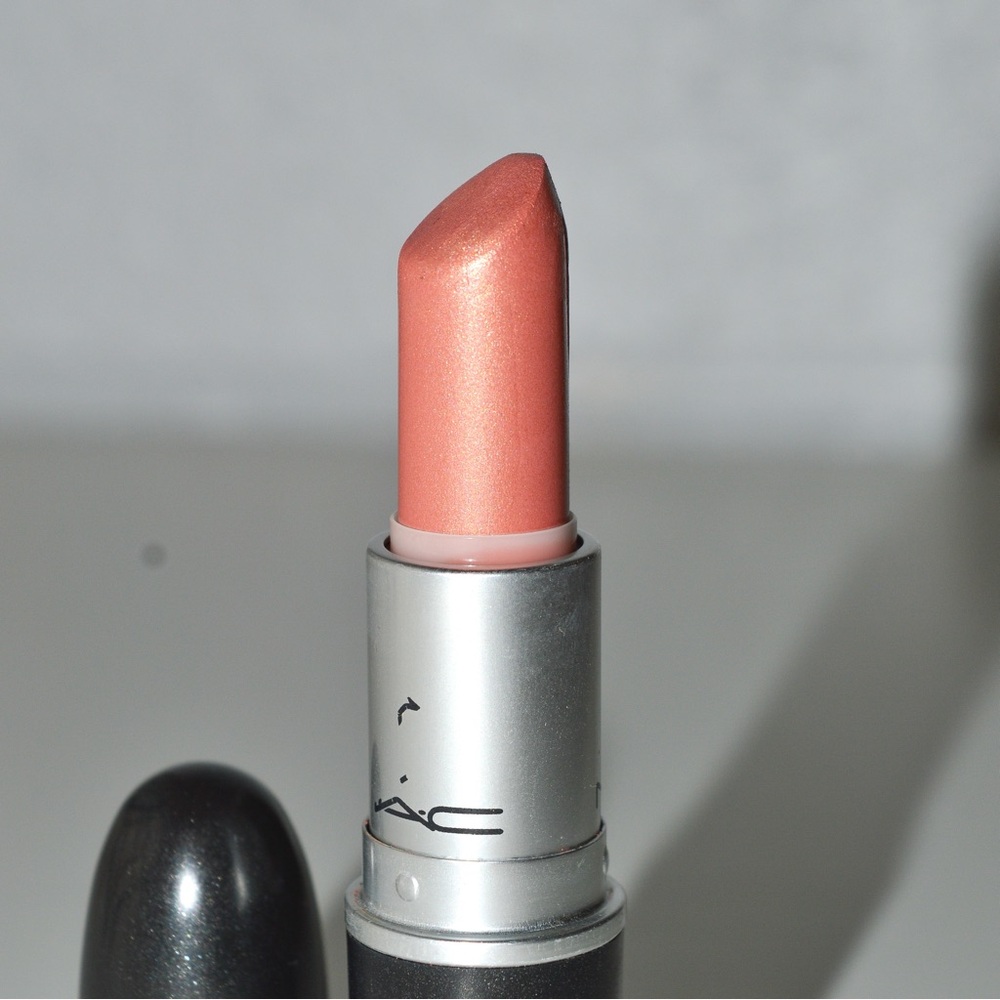 MAC Cosmetics *SANDY B* Lipstick Peach Pink with gold sheens VHTF Discontinued - Picture 7 of 10